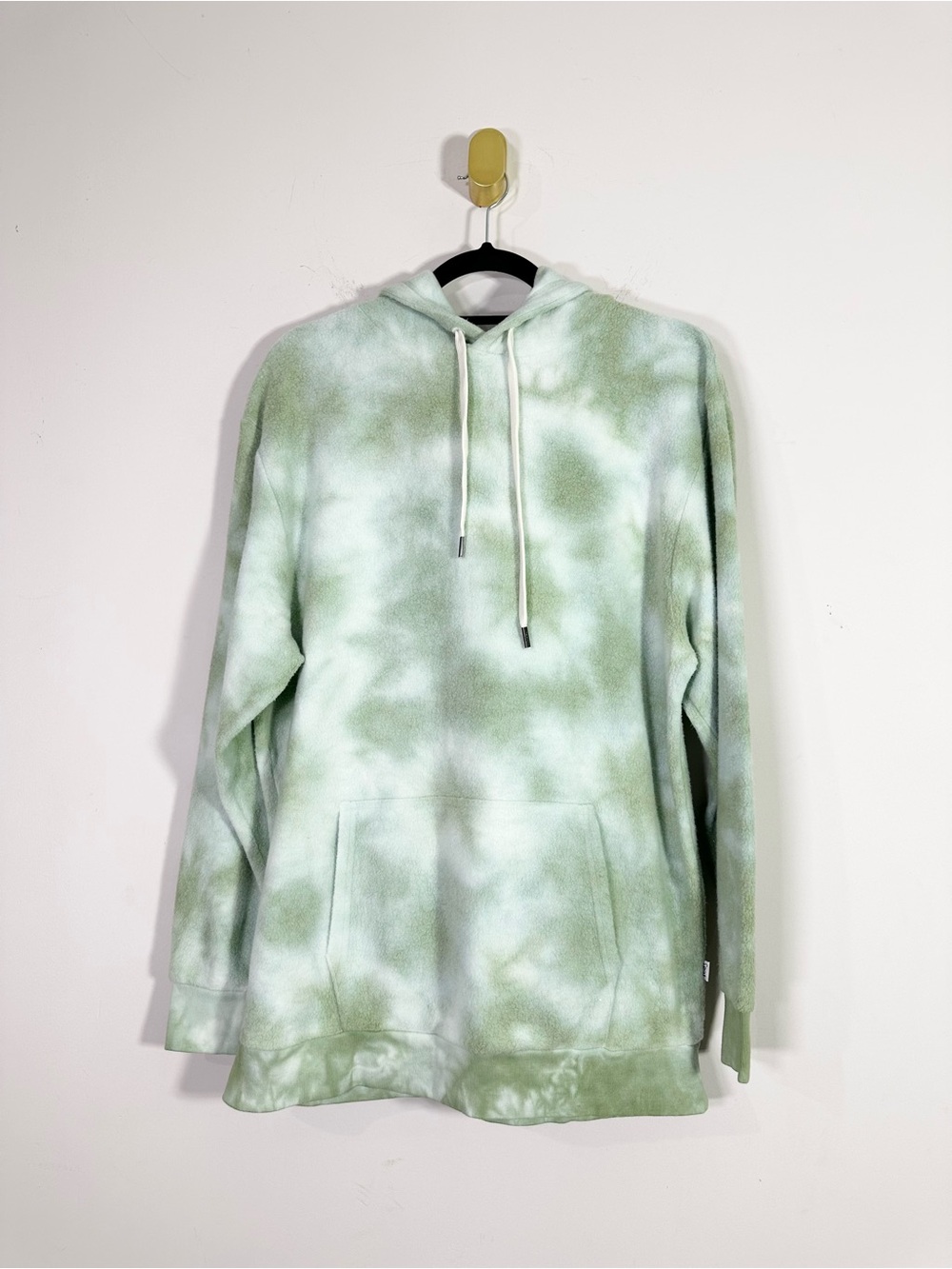 Feat Blanketblend Green White Tie Dye Fuzzy Oversized Hooded Sweatshirt